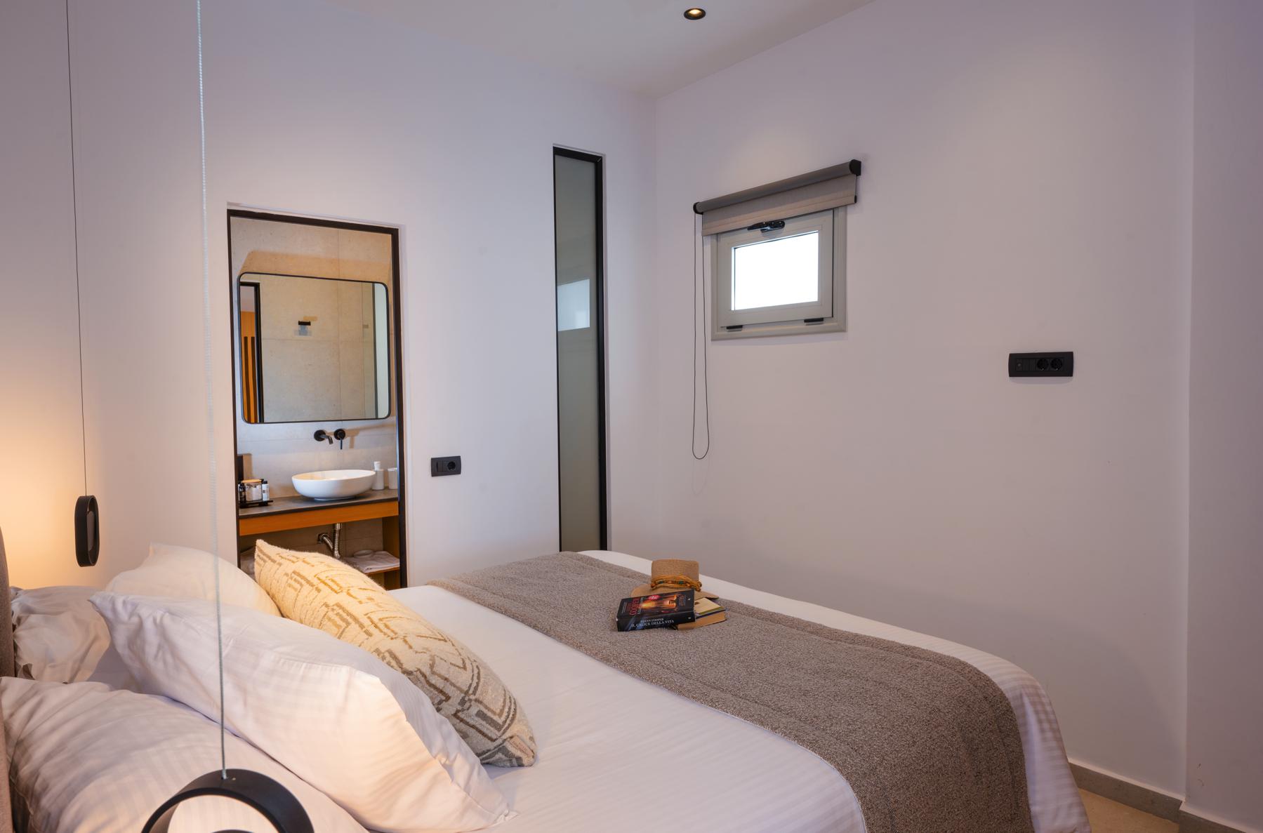 2 bedroom suite caldera agalihouses hotel santorini 8