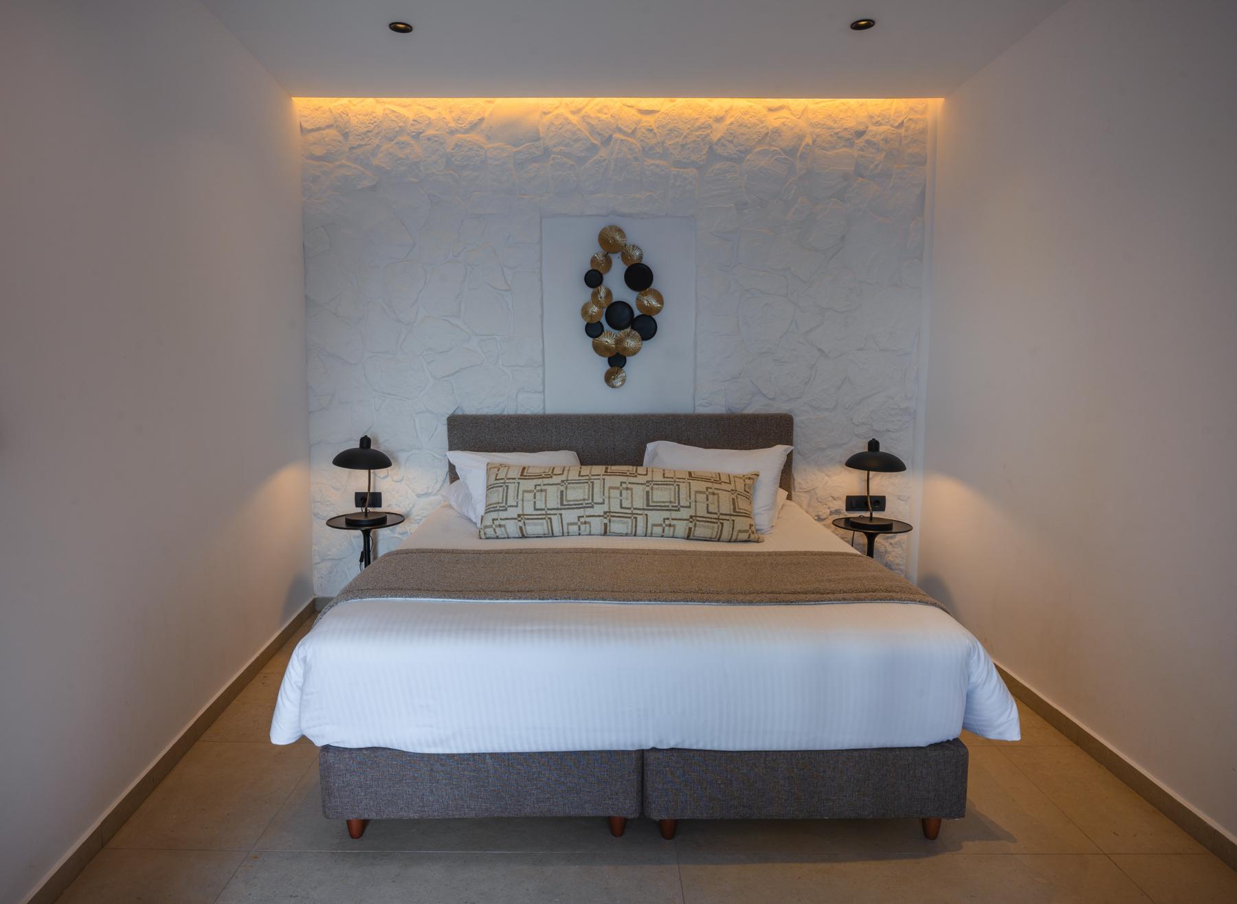 executive double room agali houses 4