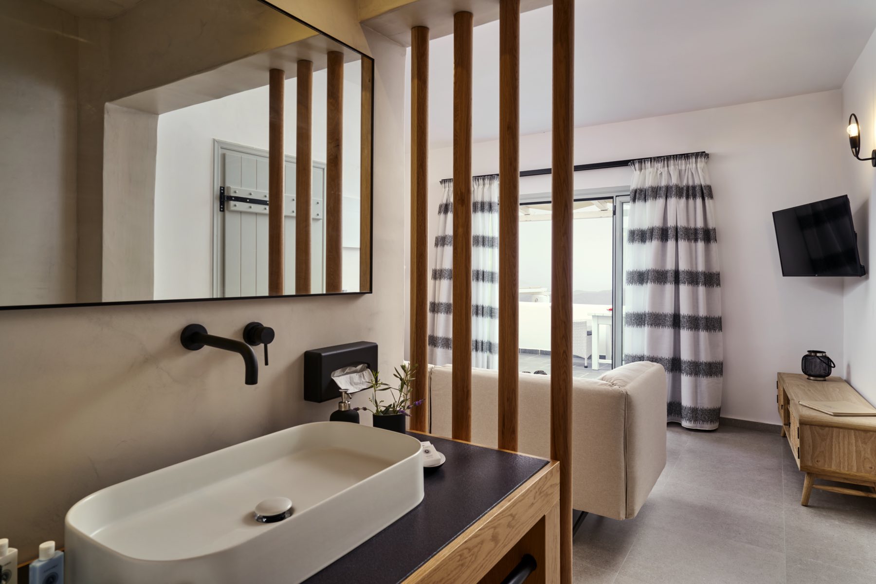 executive double room agali houses 74