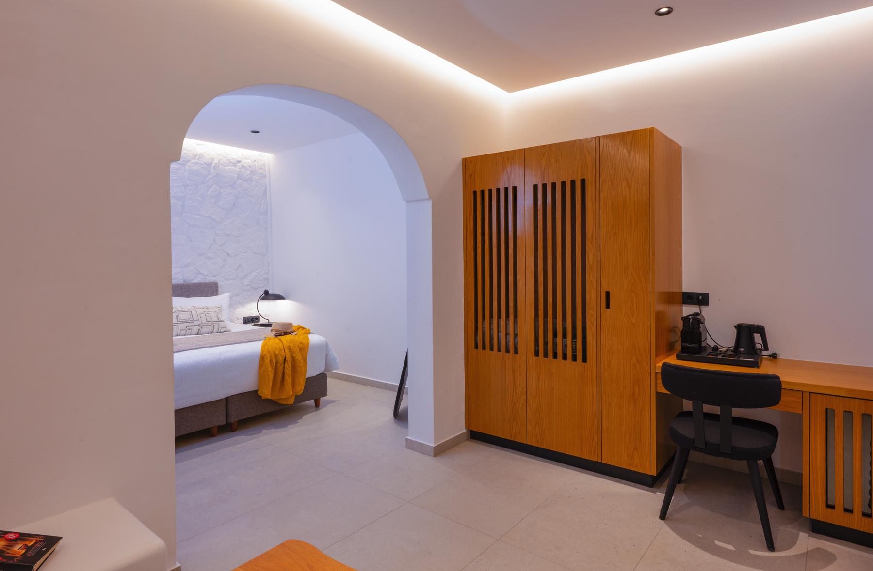 executive double room agali houses 9