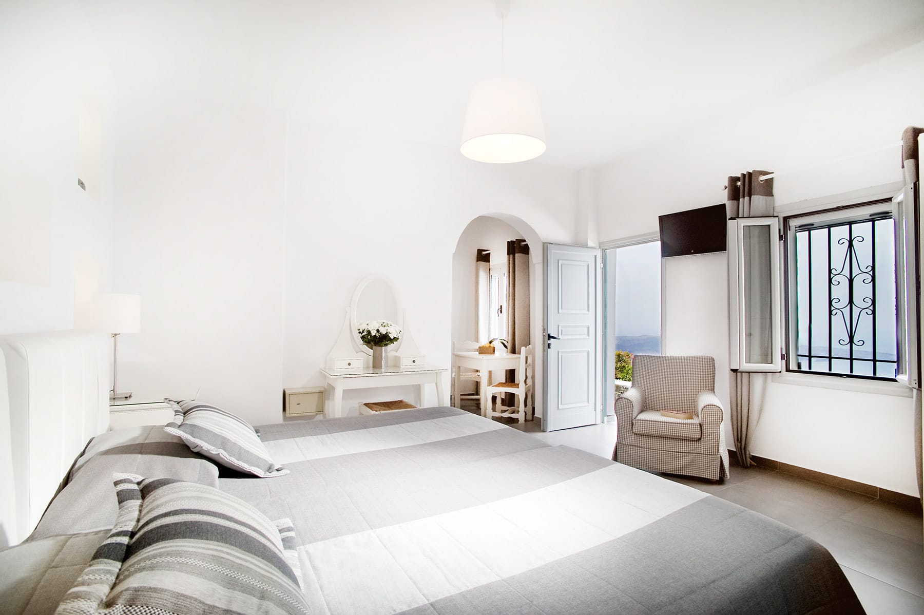 superior double room caldera view agali houses santorini 4