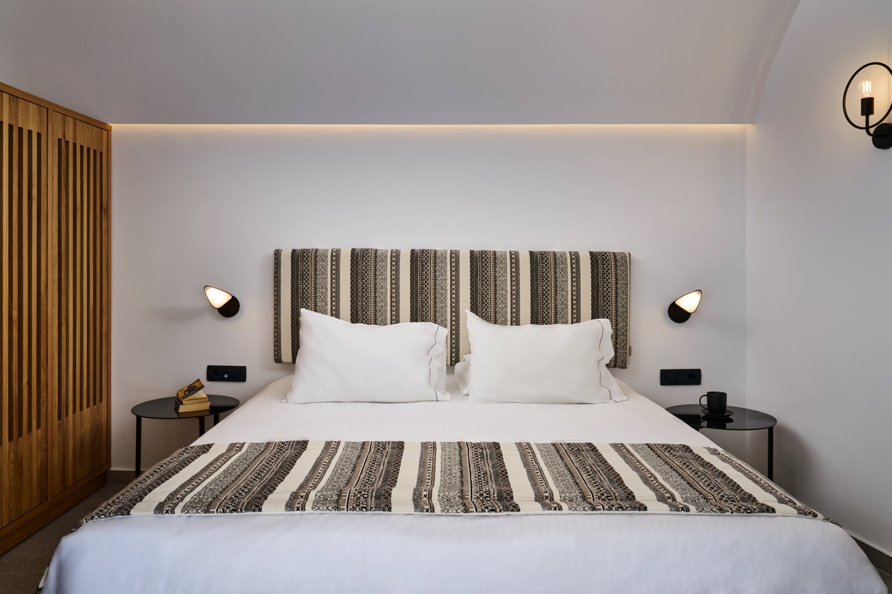 triple honeymoon agali houses 63